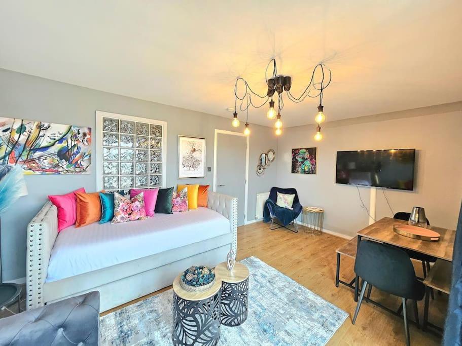 4 Separate Beds, Sleeps 6, Beautiful 2 Bed Apt Apartamento Edimburgo Exterior foto