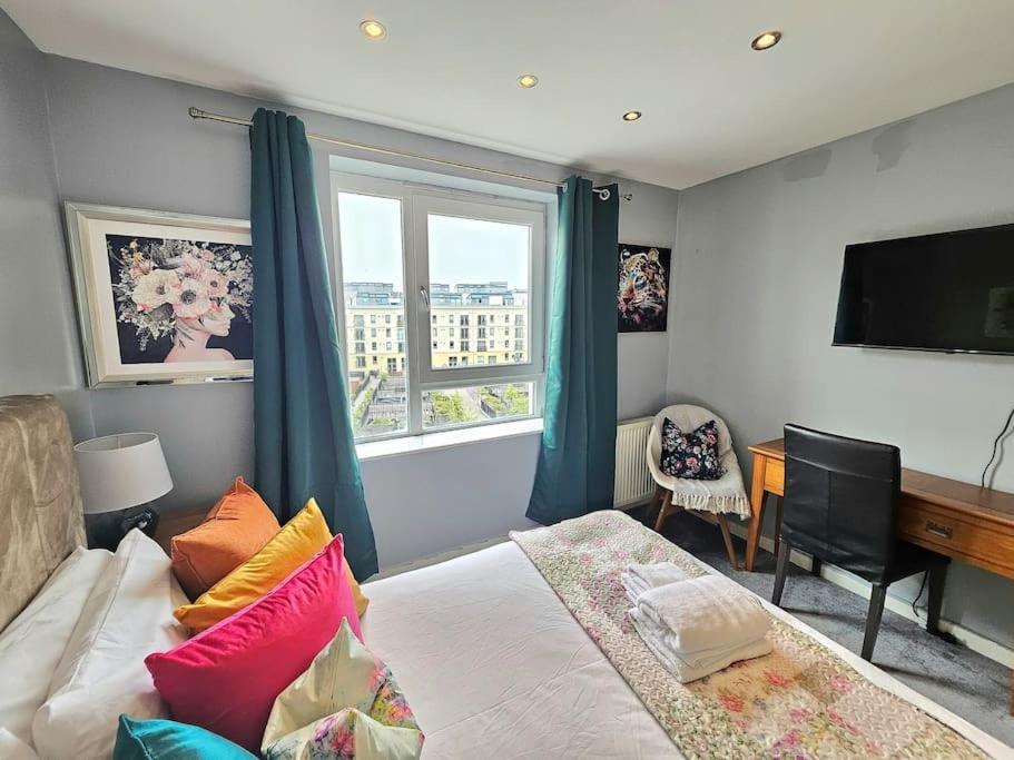 4 Separate Beds, Sleeps 6, Beautiful 2 Bed Apt Apartamento Edimburgo Exterior foto